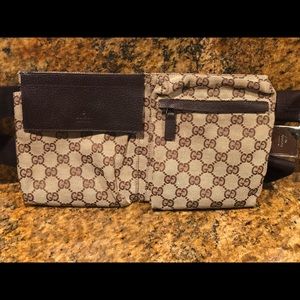 Authentic Gucci fanny pack/ waist belt/ cross body